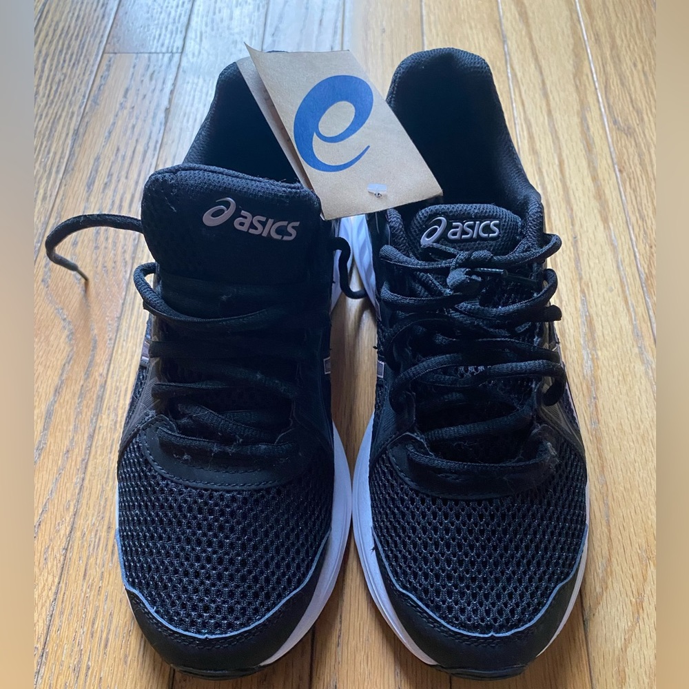ASICS women’s shoes
